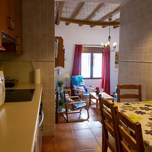 Casa Rural Ademaira - Vista Torre Zuheros
