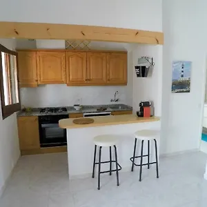 Sa Caseta Al Mar Apartamento Cala'N Bosch (Menorca)